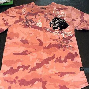 Eighth District (8ighth/Dstrkt) Salmon Camo Graphic Tee with Panther & Script